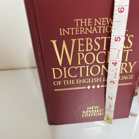 1998 THE NEW INT'L WEBSTER'S POCKET DICTIONARY (8 BOOKS w/ Slip Box) Preowned - Picture 8 of 10